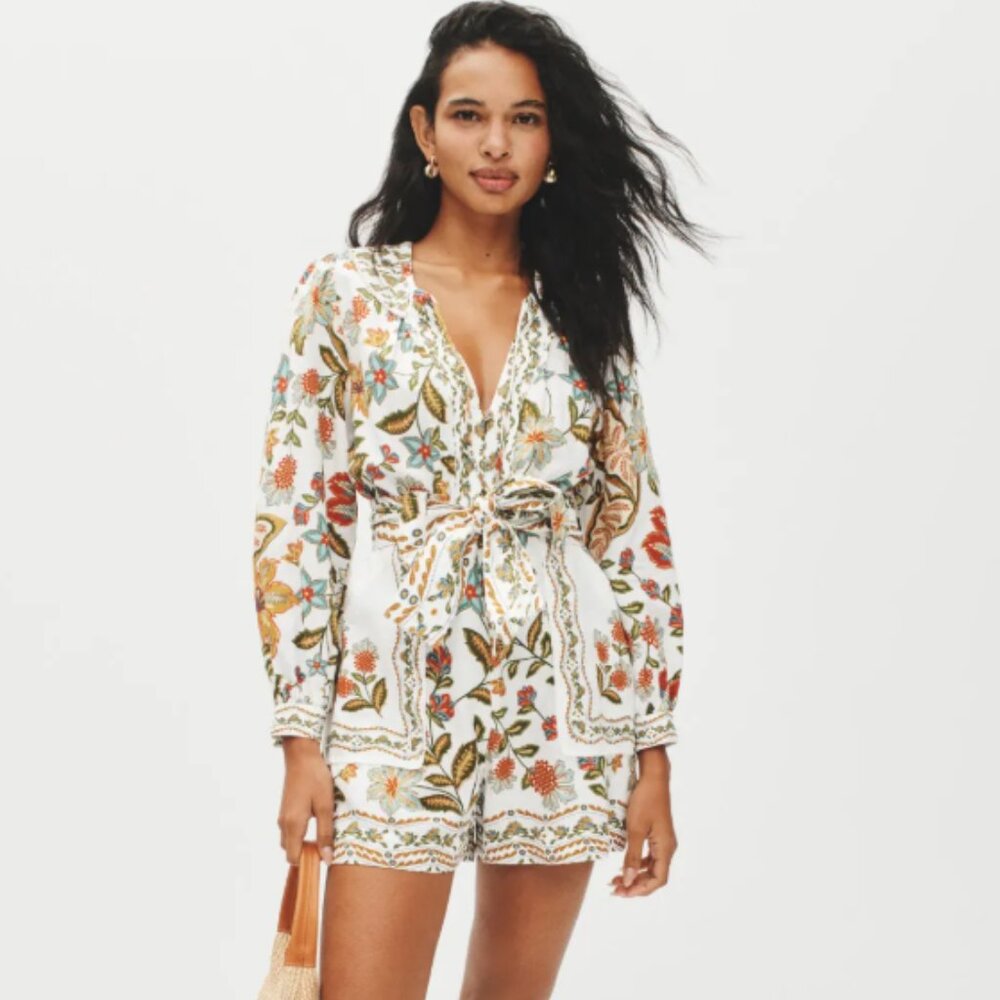 Farm Rio Botanical Off White Long Sleeve Romper Size Medium NWT